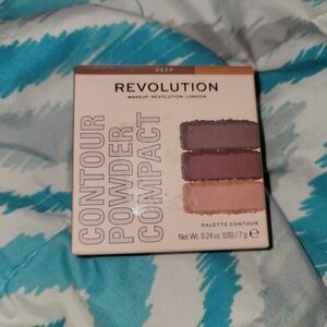 Makeup Revolution Contour Powder Compact - Deep Trio
